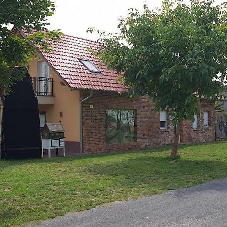 Ferienwohnung Am Muehlstein Lubben Luaran gambar