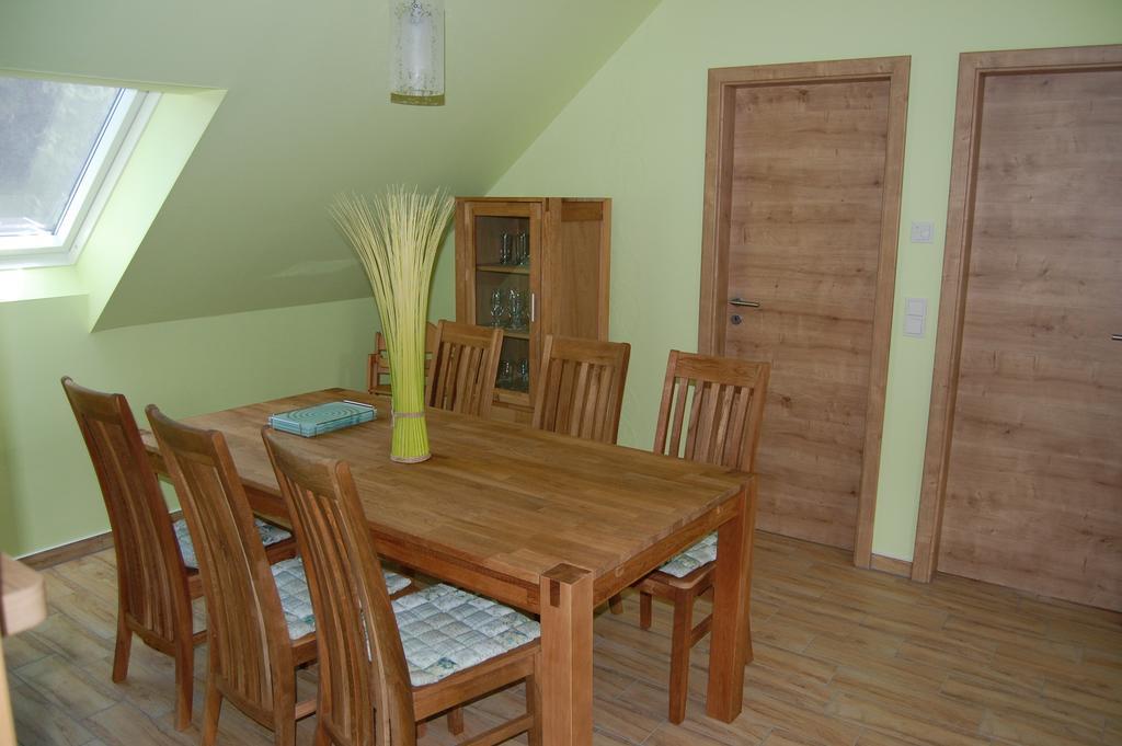 Ferienwohnung Am Muehlstein Lubben Bilik gambar