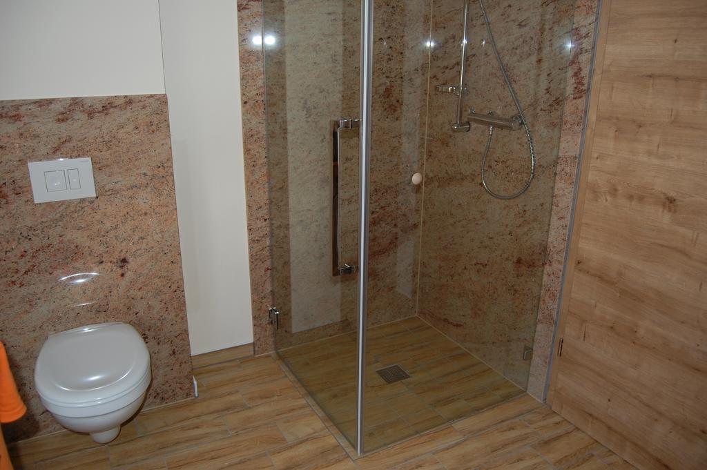 Ferienwohnung Am Muehlstein Lubben Bilik gambar